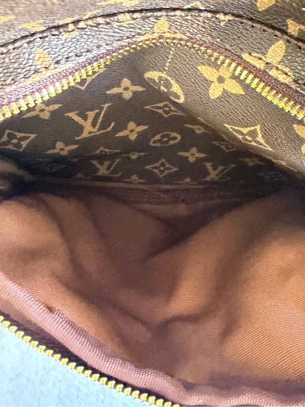 Brown Fashion Multi Pocket Mini
Backpack with Gold Hardware and Faux leather - Picture 8 of 8
